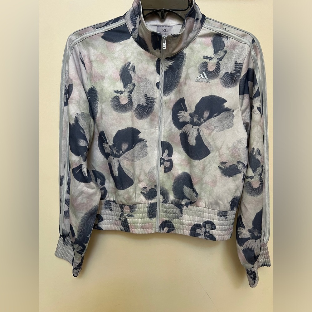 Adidas Big Girl Loose Fit Track Jacket Size XL